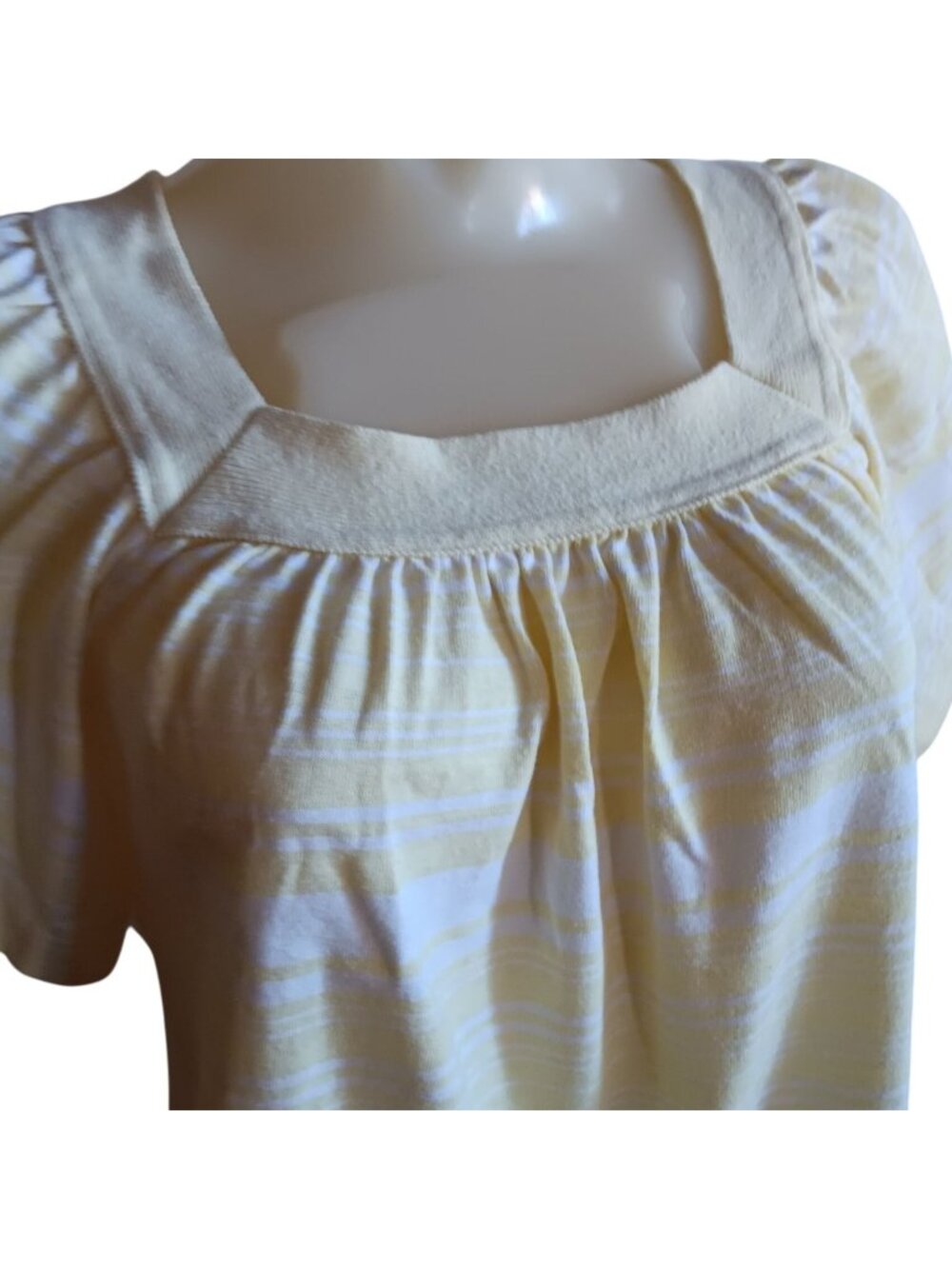 Small Vintage Single Stitch T-shirt Women's Square Neck Butterfly Sleeve Boho